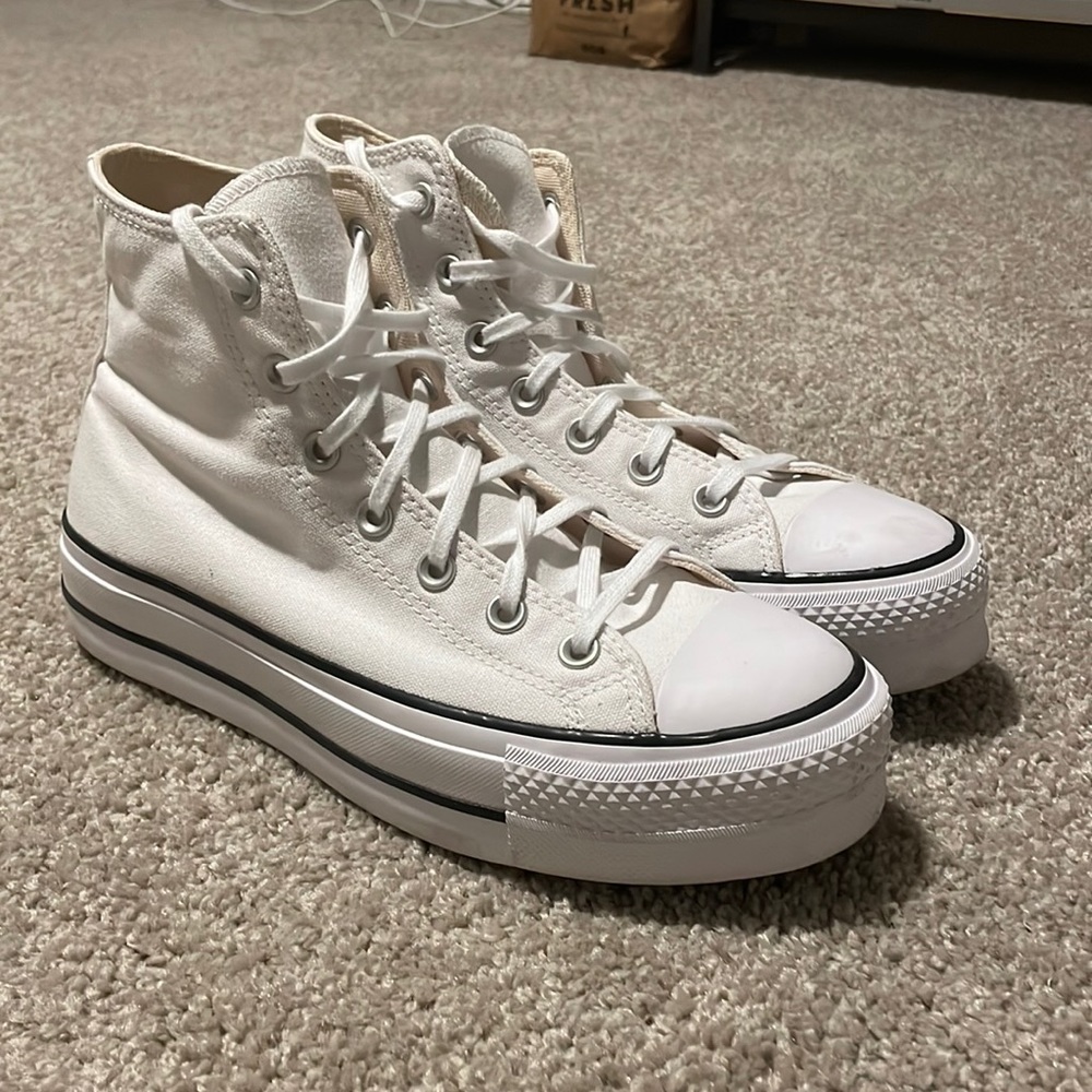 Converse Chuck Taylor All Star Platform Lift